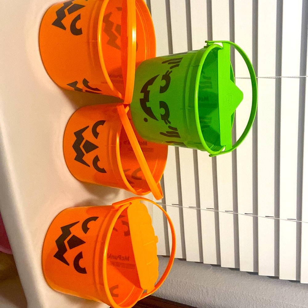 Mac Donald’s halloween buckets 2022